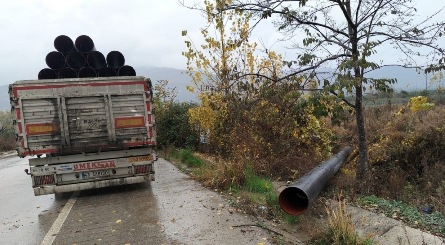 Bursa'da tırın dorsesinden düşen kişi ağır yaralandı