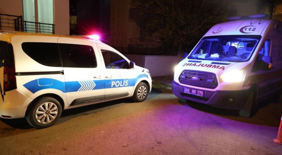 Tabancasını temizleyen polis 8 yaşındaki çocuğu vurdu!