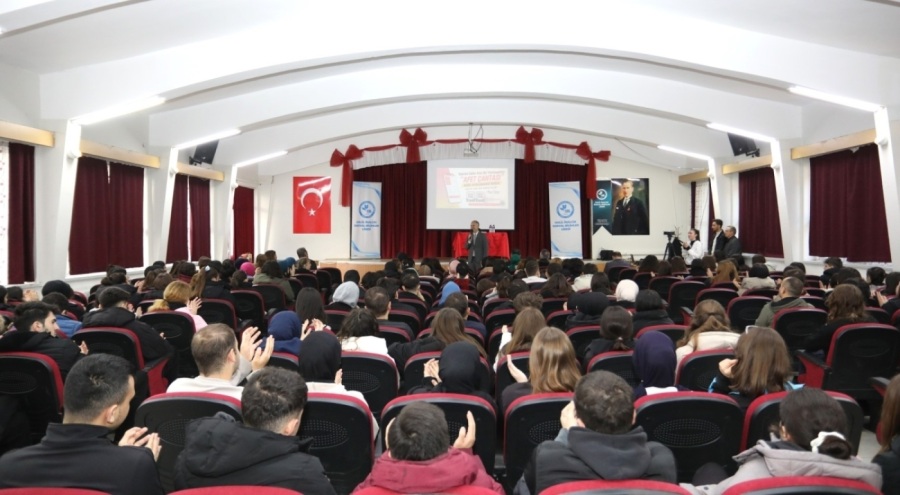İnegöl'de "Genç Bakış" buluşmaları sürüyor