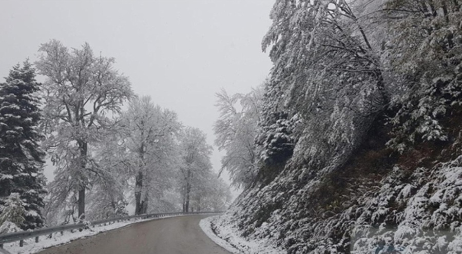 Bolu-Yedigöller yolu kapatıldı