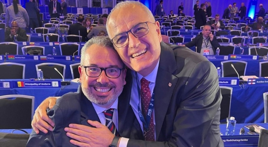 Mehmet Akif Üstündağ, Uluslararası Voleybol Federasyonu Konsey Başkanı oldu