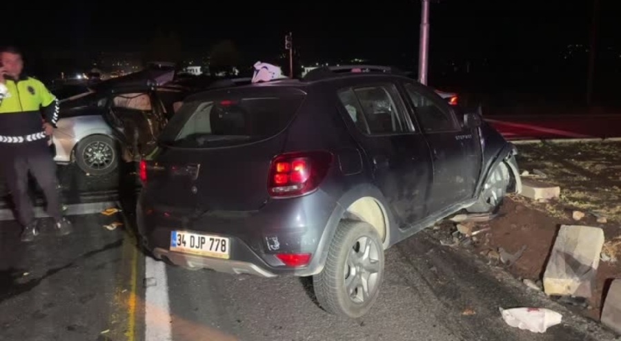 İki otomobil çarpıştı: 1 ölü, 6 yaralı