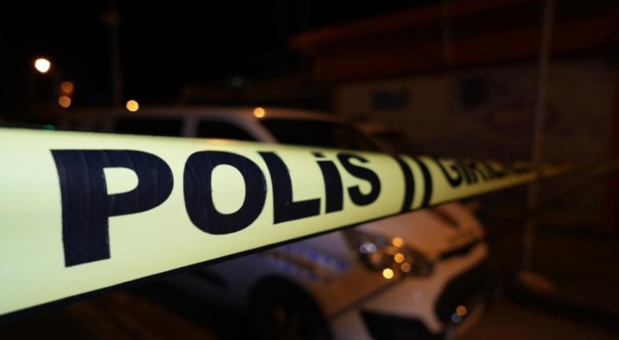 Sokakta karşılaştığı husumetlisini tabancayla vurdu!