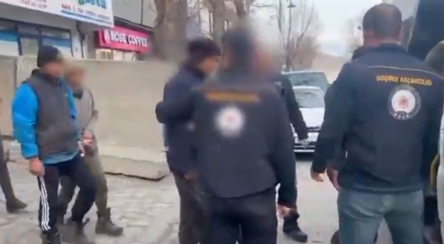 KALKAN-31 operasyonlarında bin 298 düzensiz göçmen yakalandı