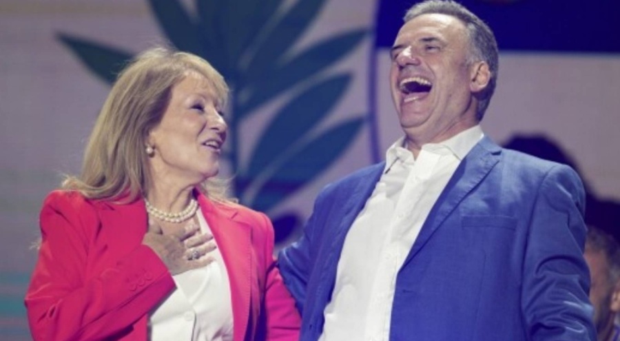 Uruguay'da seçimleri, sol aday kazandı