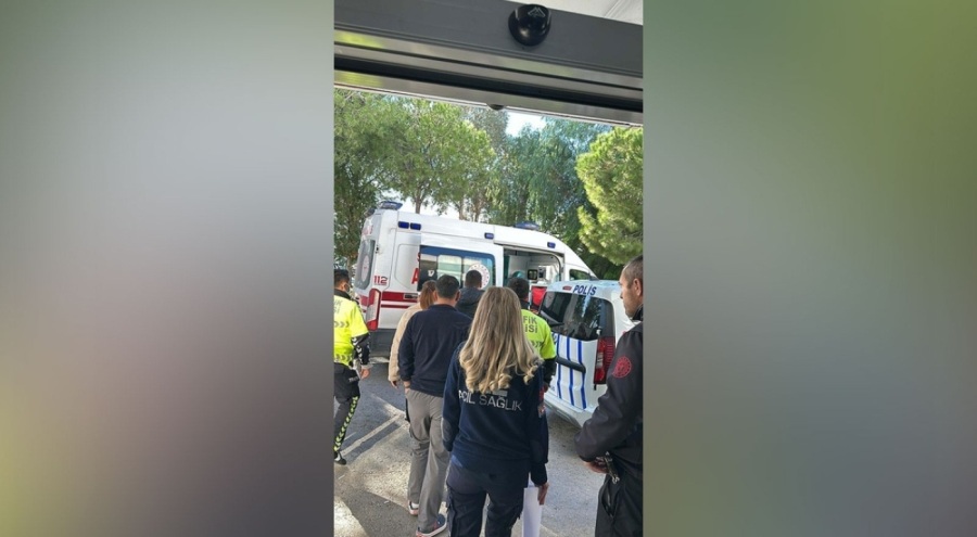 Lise bahçesinde bıçaklı kavga! 3'ü öğrenci 5 kişi yaralandı