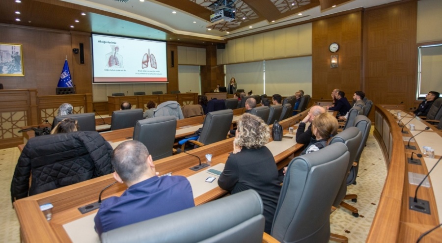 Bursa Büyükşehir personeline, KOAH ve tütün kullanımının zararları anlatıldı