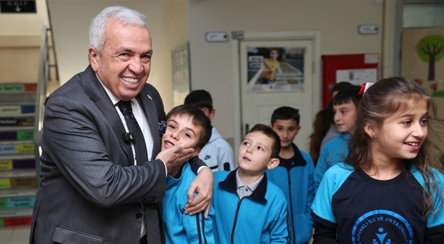 Şadi Başkan'dan okullara anlamlı ziyaret