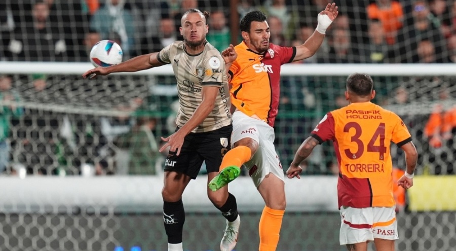 Galatasaray'a Kaan Ayhan'dan kötü haber