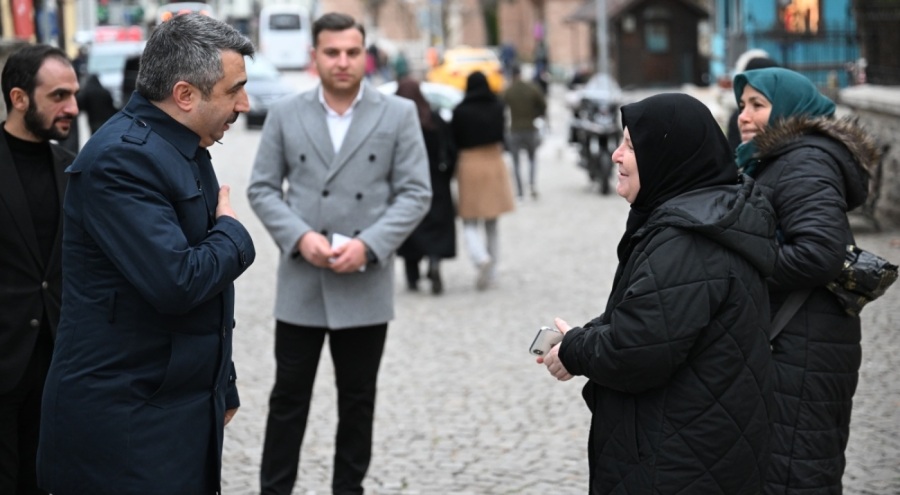 Yıldırım Belediye Başkanı Oktay Yılmaz tarihi Yeşil Mahallesi'nde ilçe sakinleriyle bir araya geldi
