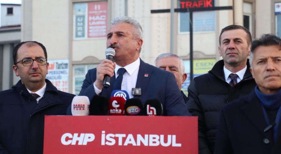 CHP Bursa, Esenyurt'ta demokrasi nöbetine katıldı