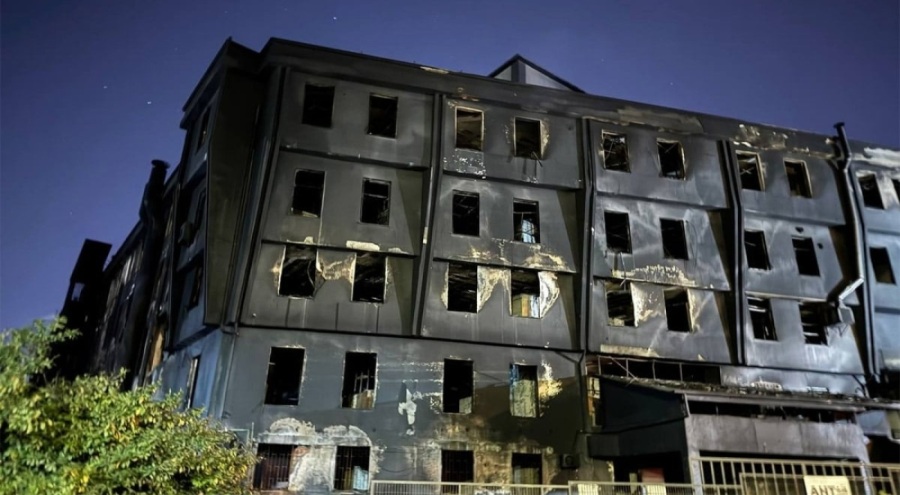 Fabrika yangını 90 saattir sürüyor!