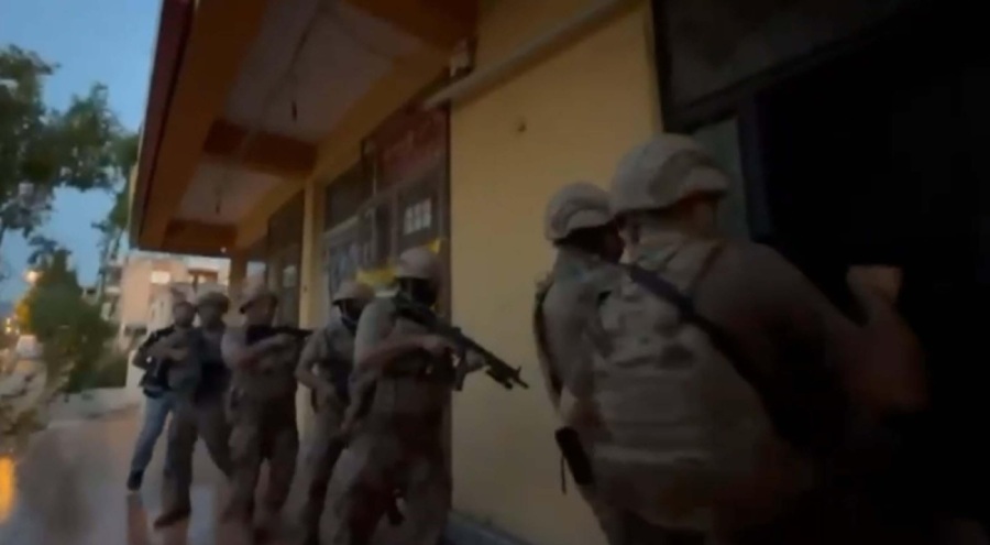 Güzellik merkezine silahlı saldırı düzenleyenleri ihbar edene ödül verilecek