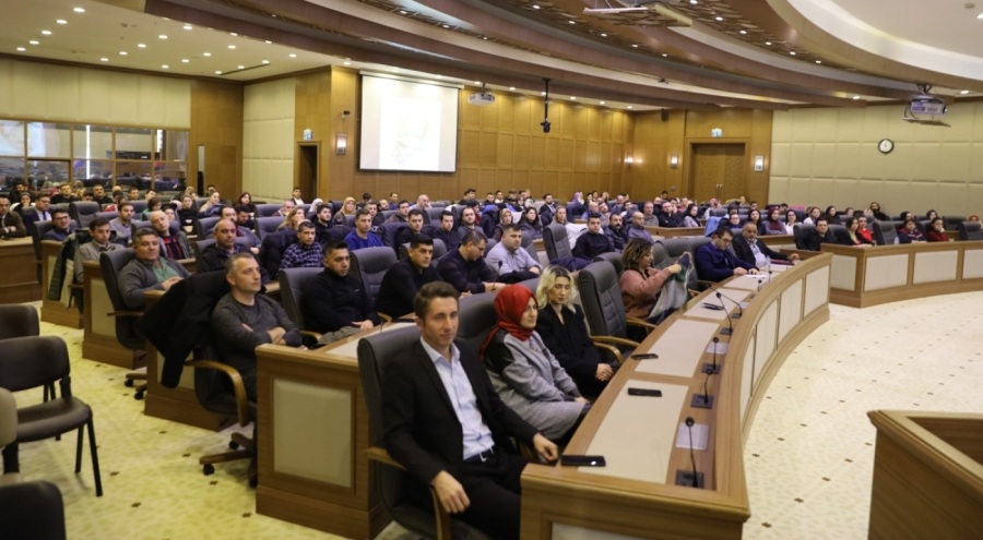 Bursa Büyükşehir personeline 'Etkili iletişim ve beden dili' eğitimi