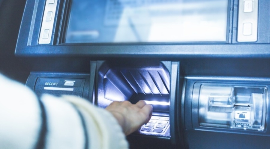 Bursa'da ATM'nin elektrikleri kesildi, paralar buhar oldu!