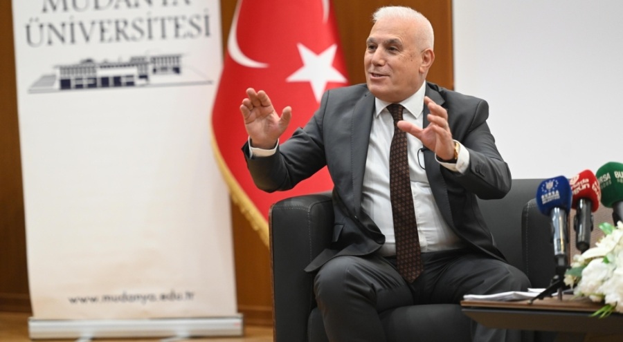Başkan Bozbey, Bursa için gelecek hedeflerini paylaştı! "Bursa'da kendi işimde hep öncü oldum"
