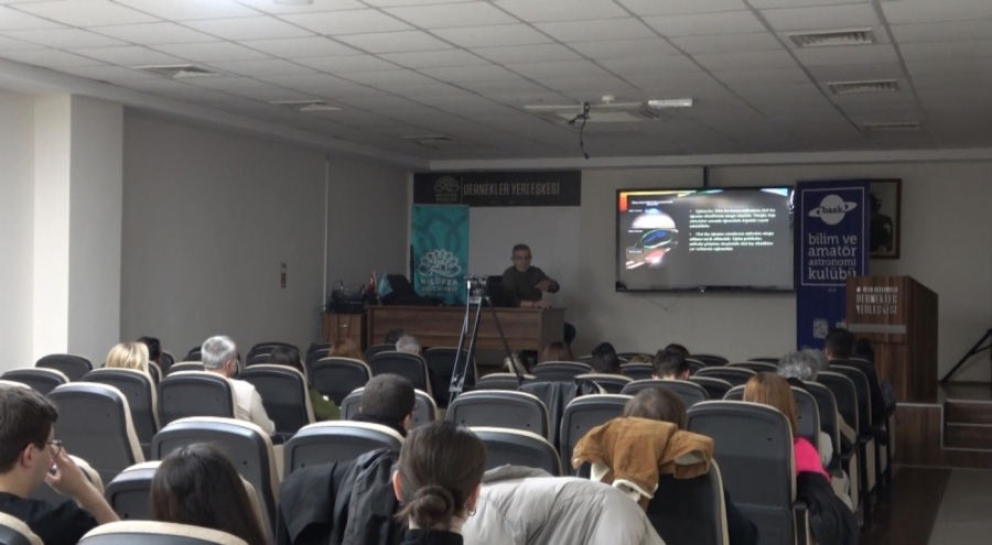 Bursa'da "Karanlık Gökyüzü Parkları" semineri gökyüzüne ışık tuttu