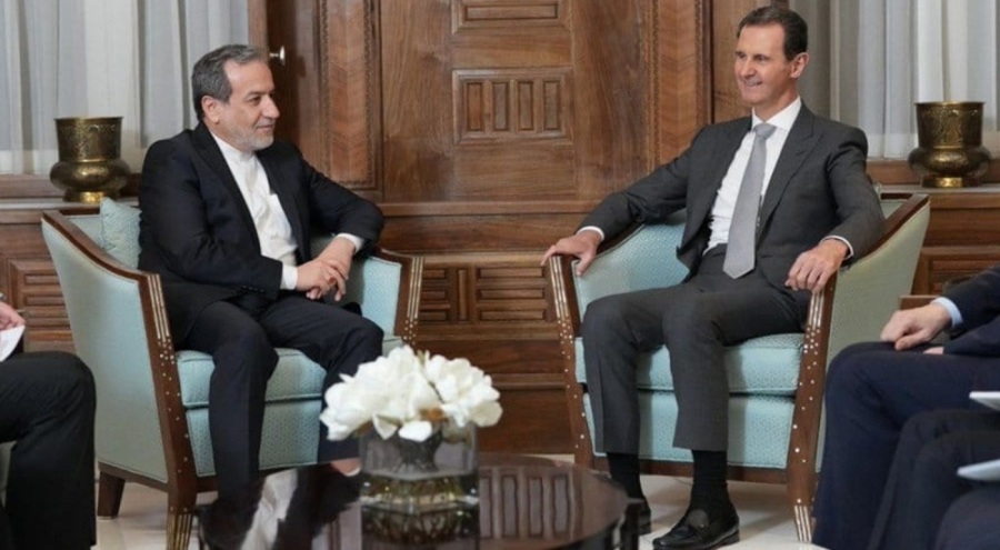 İran Dışişleri Bakanı Abbas Erakçi, Suriye Devlet Başkanı Beşşar Esed ile Şam'da bir araya geldi