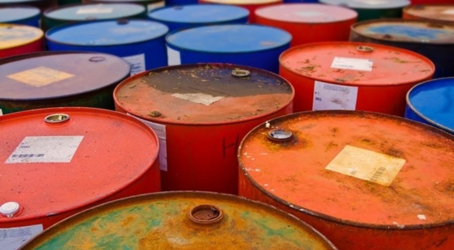 Nijerya'da 1,2 milyon litre çalıntı petrol ele geçirildi