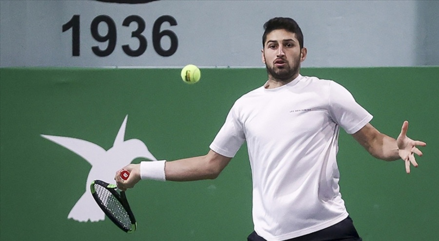 Milli tenisçi Altuğ Çelikbilek'in sağlık durumuna ilişkin açıklama!