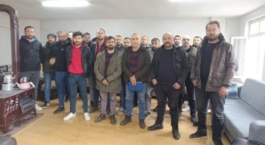 Sendikaya üye olan 25 işçi işten atıldı!