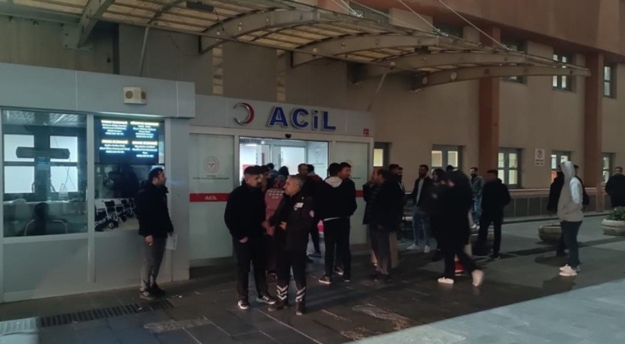 İki ayağını da çapa makinesine kaptıran genç ağır yaralandı