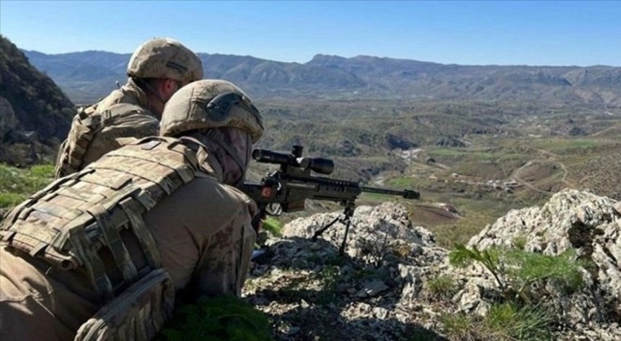 Pençe-Kilit operasyonu: Ağır yaralanan asker şehit oldu