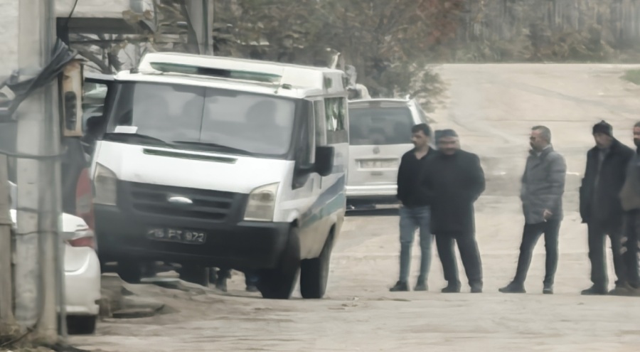 Bursa'da annesinin emzirirken uyuyup üzerine yattığı 40 günlük bebek öldü