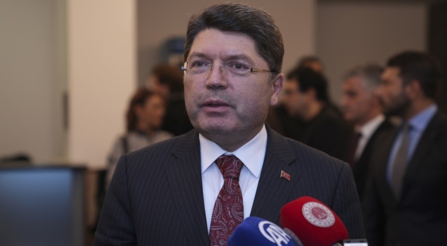 Bakan Tunç'tan DEM Parti'nin Abdullah Öcalan ile görüşme başvurusuna cevap