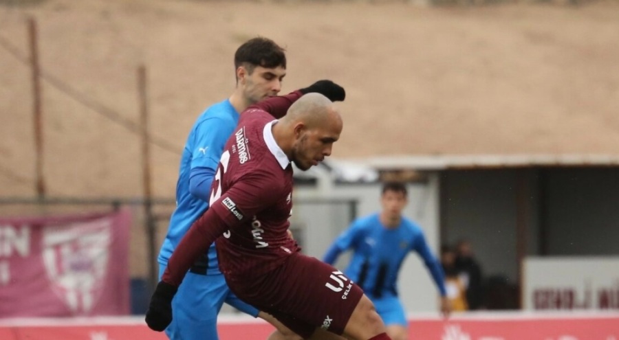 Teksüt Bandırmaspor: 2 - Karacabey Belediyespor: 3