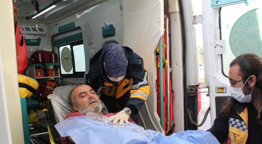 Eski kayınpederini bacağından vurdu!