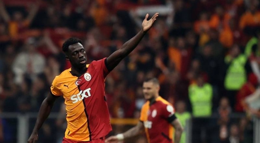 Galatasaray'da Davinson Sanchez'e vize yok