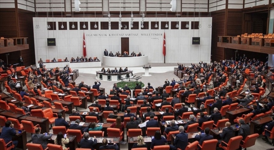 Köy Kanunu Meclis'ten geçti