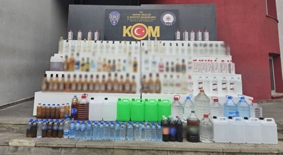 Yılbaşı yaklaştı: Adana'da yüzlerce litre sahte içki ele geçirildi