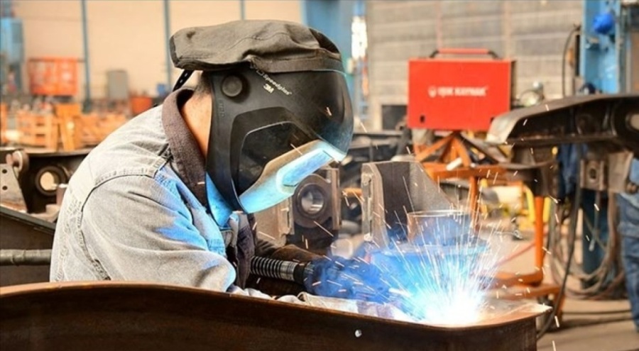 Çalışan kişi başına üretim azaldı