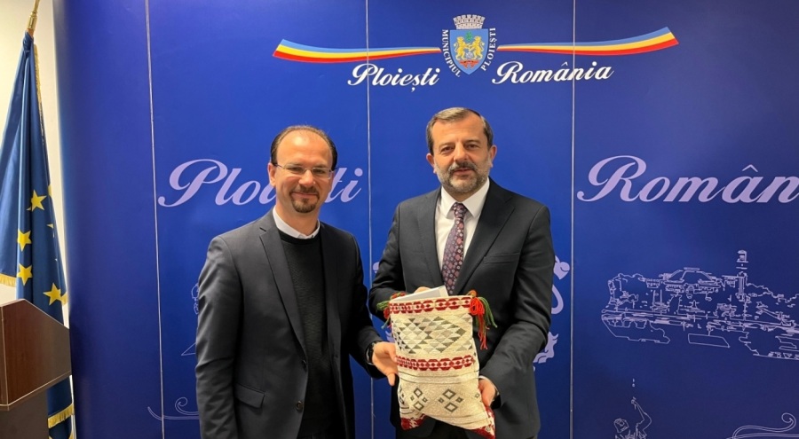 Gürsu Belediyesi Romanya'daki konferansa katıldı