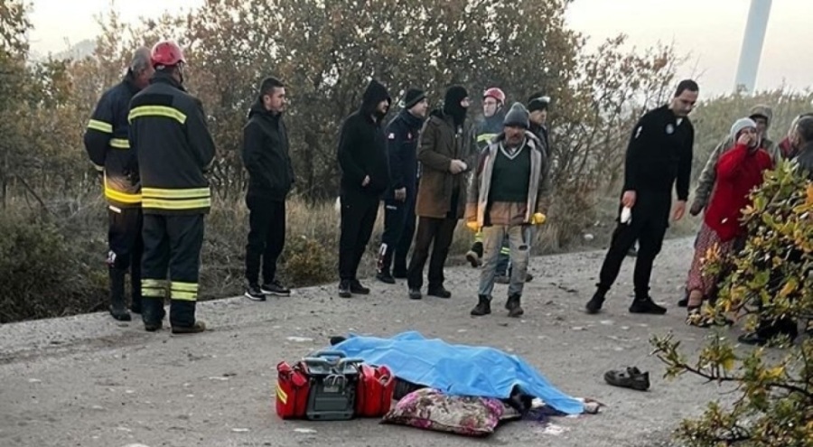 Traktörün altında kalan işçi yaşamını yitirdi