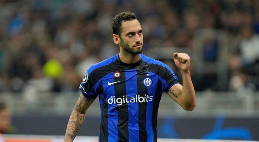 Inter'de kasım ayının en iyi oyuncusu Hakan Çalhanoğlu seçildi