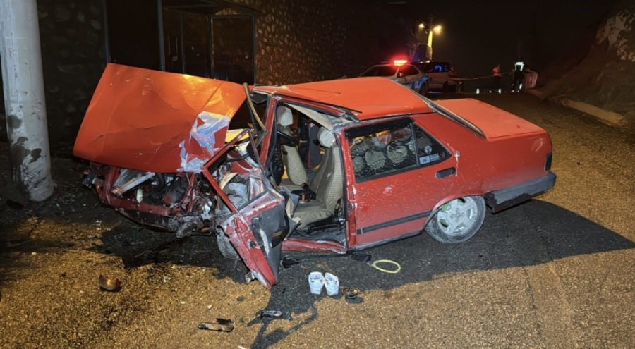 Çocukların otomobil macerası kötü bitti! 1'i ağır 3 yaralı