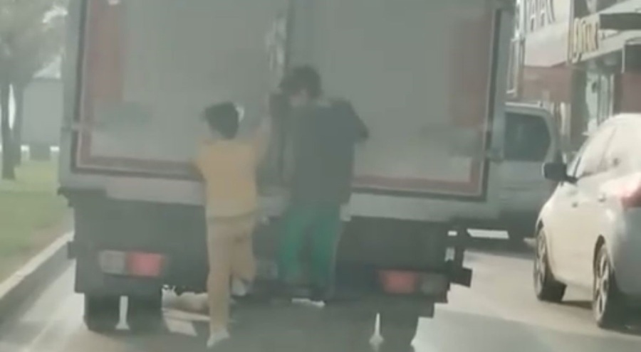 Bursa'da çocukların tehlikeli oyunu!