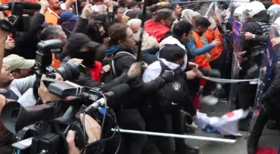 1 Mayıs'ta terör örgütü propagandası yaptıkları iddia edilen 17 sanık hakkında karar