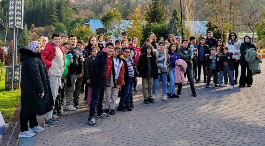 Bursa'da özel çocuklar doyasıya eğlendi