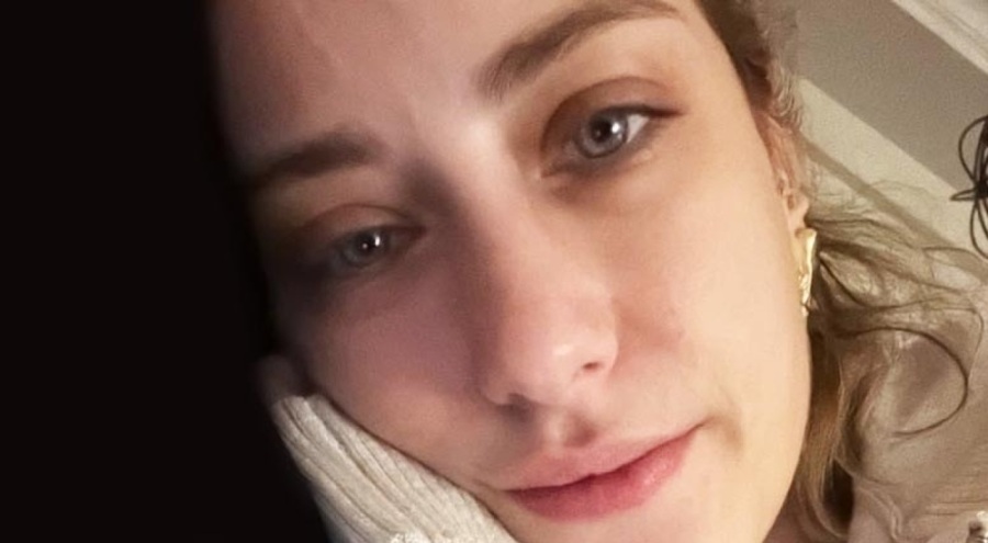 Hazal Kaya: Ağır bir yas sürecinden geçiyorum