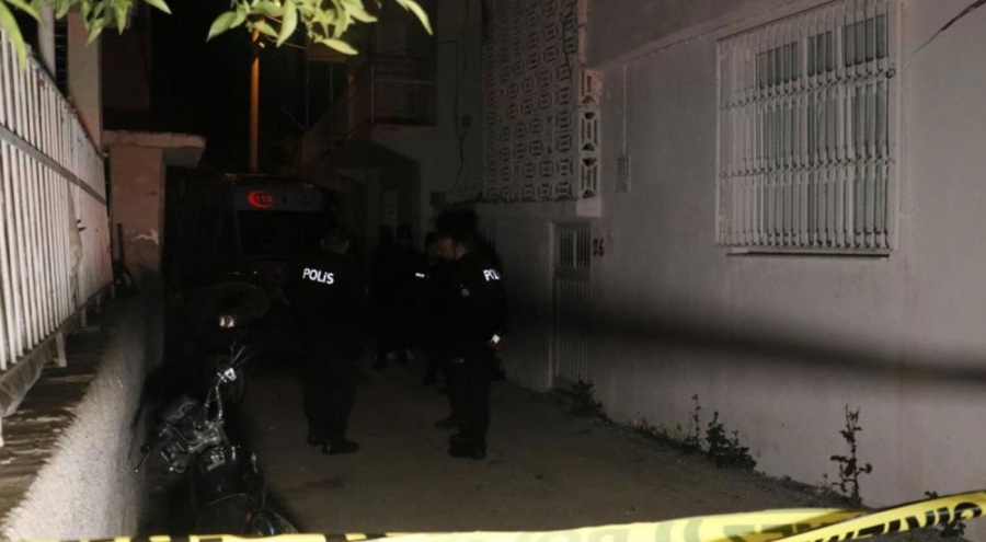 Ailesini katleden sanık, 3 kez ağırlaştırılmış müebbet ve 15 yıl hapis cezasına mahkum edildi!