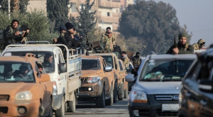 Esad rejimi Suveyda ve Dera'yı da kaybetti! Muhalifler ilerlemeye devam ediyor