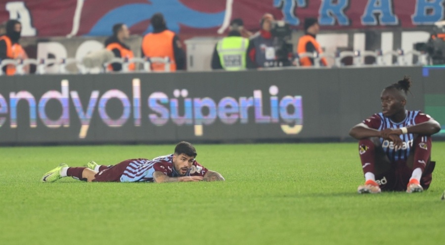 Trabzonspor'da kan kaybı devam ediyor