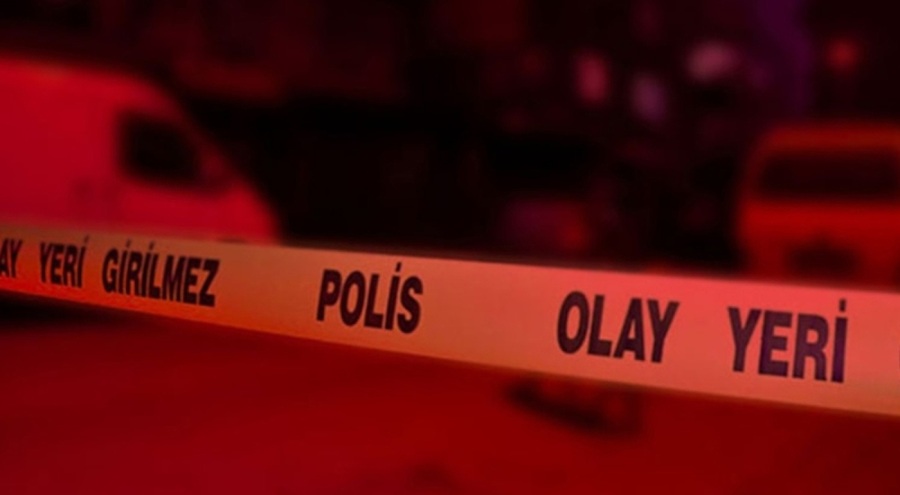 Cani erkek eski karısını bıçaklayarak öldürdü