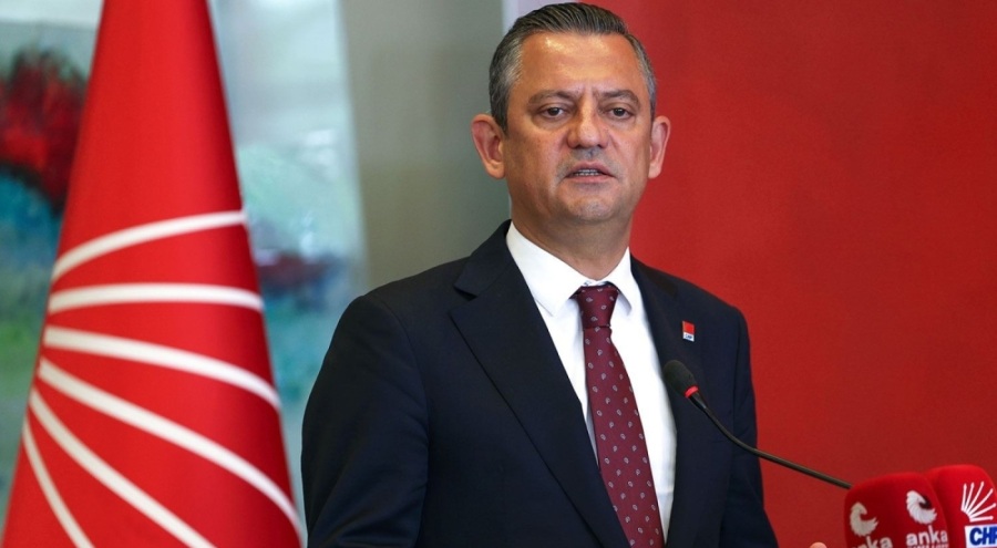 CHP Lideri Özel milletvekiline sinirlendi