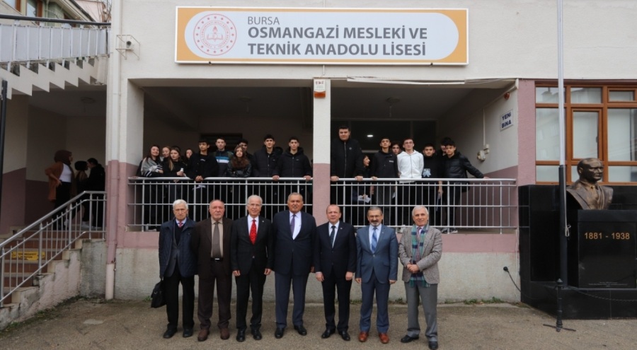 Başkan Matlı, mezun olduğu lisede gençlere ilham verdi