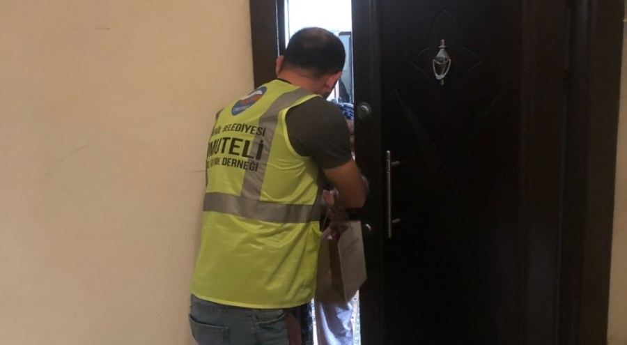 İnegöl'de ihtiyaç sahibi ailelere ısınma yardımı